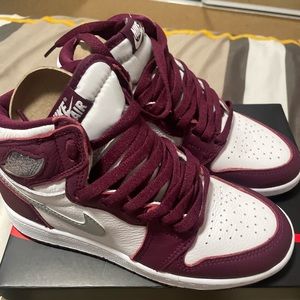 Air Jordan 1 Bourdeaux